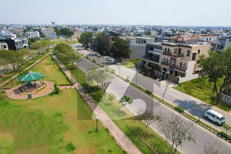 10 Marla Residential Possession Plot At Hot Location In Lake City Lahore | For Discounted Price And Original Pictures Download The App "Signature Lands"