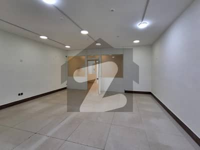 ڈی ایچ اے فیز 6 ڈی ایچ اے ڈیفینس,کراچی میں 4 مرلہ دفتر 1.3 لاکھ میں کرایہ پر دستیاب ہے۔
