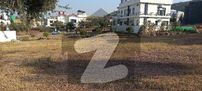 بحریہ انکلیو - سیکٹر ایم بحریہ انکلیو,بحریہ ٹاؤن,اسلام آباد میں 10 مرلہ رہائشی پلاٹ 1.35 کروڑ میں برائے فروخت۔