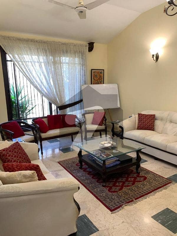 ڈی ایچ اے فیز 6 ڈی ایچ اے ڈیفینس,کراچی میں 6 کمروں کا 1 کنال مکان 17.0 کروڑ میں برائے فروخت۔ ڈی ایچ اے فیز 6 ڈی ایچ اے ڈیفینس,کراچی میں 6 کمروں کا 1 کنال مکان 17.0 کروڑ میں برائے فروخت۔