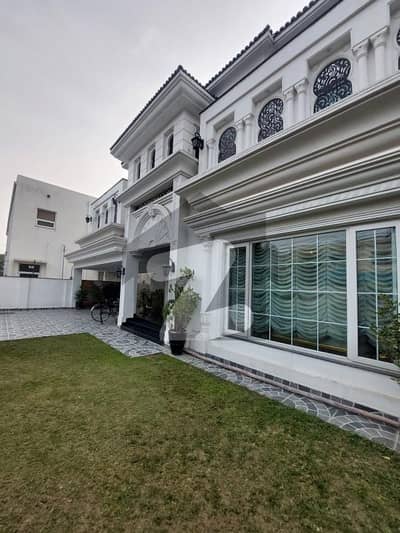 ڈی ایچ اے فیز 3 ڈیفنس (ڈی ایچ اے),لاہور میں 6 کمروں کا 1 کنال مکان 16.0 کروڑ میں برائے فروخت۔