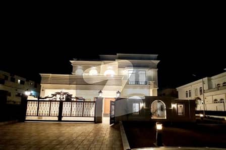 جی ۔ 13 اسلام آباد میں 6 کمروں کا 1 کنال مکان 17.95 کروڑ میں برائے فروخت۔