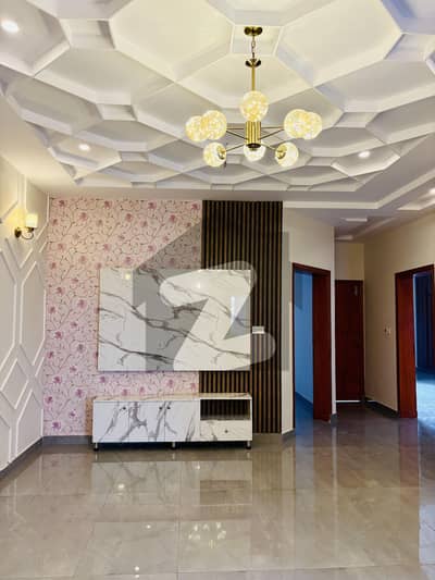 11 Marla Brand New Luxury House With Gass Meter For Rent