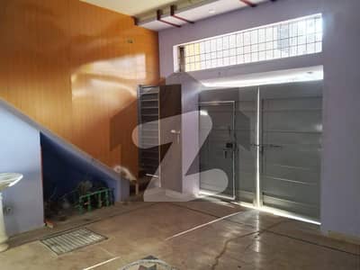 Elegant Corner Bungalow For Sale In Gulshan-E-Mehran | 120 Sq Yards | West Open