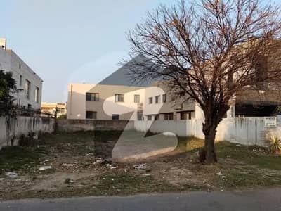 DHA PH 7 BLOCK Y 1 KANAL PLOT FOR SALE
