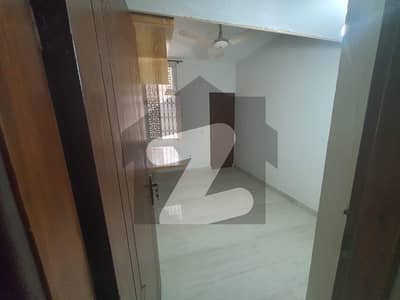 Neat And Clean Upper Portion