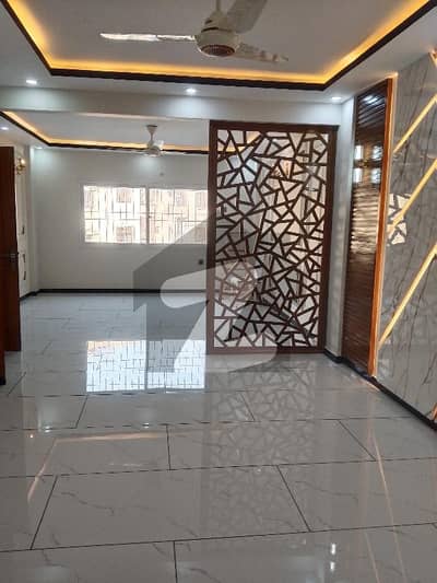 نشاط کمرشل ایریا ڈی ایچ اے فیز 6,ڈی ایچ اے ڈیفینس,کراچی میں 2 کمروں کا 4 مرلہ فلیٹ 1.75 کروڑ میں برائے فروخت۔