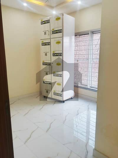 نیو لاہور سٹی ۔ فیز 2 نیو لاهور سٹی,لاہور میں 5 کمروں کا 5 مرلہ مکان 1.36 کروڑ میں برائے فروخت۔