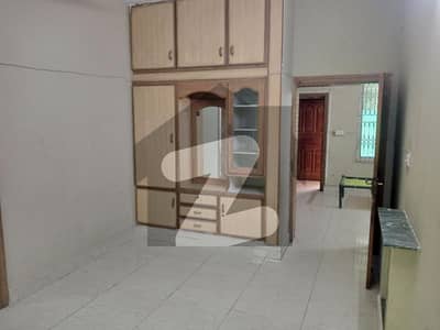 جی ۔ 11/3 جی ۔ 11,اسلام آباد میں 3 کمروں کا 8 مرلہ بالائی پورشن 90.0 ہزار میں کرایہ پر دستیاب ہے۔