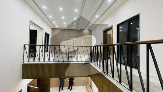 ایڈن آچرڈ فیصل آباد میں 3 کمروں کا 5 مرلہ مکان 2.5 کروڑ میں برائے فروخت۔