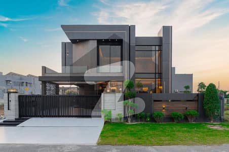 ڈی ایچ اے فیز 7 ڈیفنس (ڈی ایچ اے),لاہور میں 5 کمروں کا 1 کنال مکان 8.5 کروڑ میں برائے فروخت۔