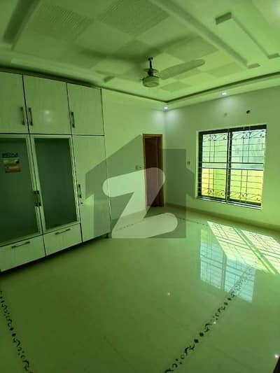 10 Marla Beautiful Lower Portion Is For Rent In Wapda Town Phase2 Block N2.