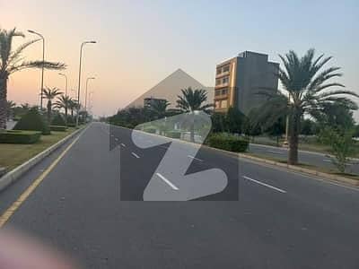 11 MARLA RESIDENTIAL PLOT WITH ALL DUES CLEAR IS AVAILABLE FOR SALE IN GHAZNAVI BLOCK SECTOR F BAHRIA T0WN LAHORE