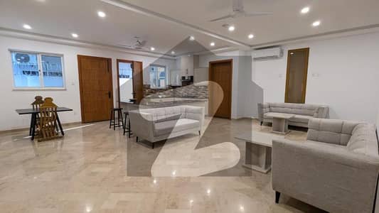 FOR RENT Brand New Luxury Furnished 4 bed Open Basement F_7/1