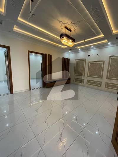 ایچیسن سوسائٹی لاہور میں 3 کمروں کا 10 مرلہ بالائی پورشن 50.0 ہزار میں کرایہ پر دستیاب ہے۔