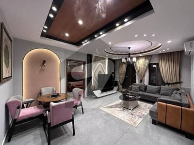 بحریہ ٹاؤن فیز 8 بحریہ ٹاؤن راولپنڈی,راولپنڈی میں 2 کمروں کا 12 مرلہ پینٹ ہاؤس 4.5 کروڑ میں برائے فروخت۔