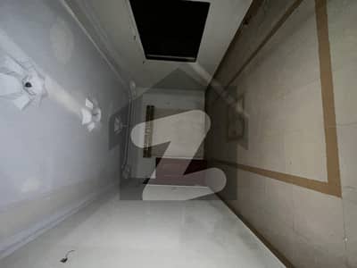 گلستانِِ جوہر ۔ بلاک 9 گلستانِ جوہر,کراچی میں 3 کمروں کا 16 مرلہ زیریں پورشن 1.05 لاکھ میں کرایہ پر دستیاب ہے۔