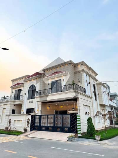 بحریہ ٹاؤن فیز 7 بحریہ ٹاؤن راولپنڈی,راولپنڈی میں 7 کمروں کا 1 کنال مکان 5.5 لاکھ میں کرایہ پر دستیاب ہے۔