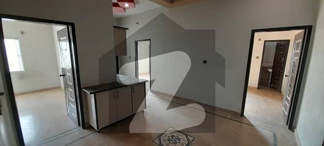 شمسی سوسائٹی شاہ فیصل ٹاؤن,کراچی میں 2 کمروں کا 4 مرلہ بالائی پورشن 80.0 لاکھ میں برائے فروخت۔