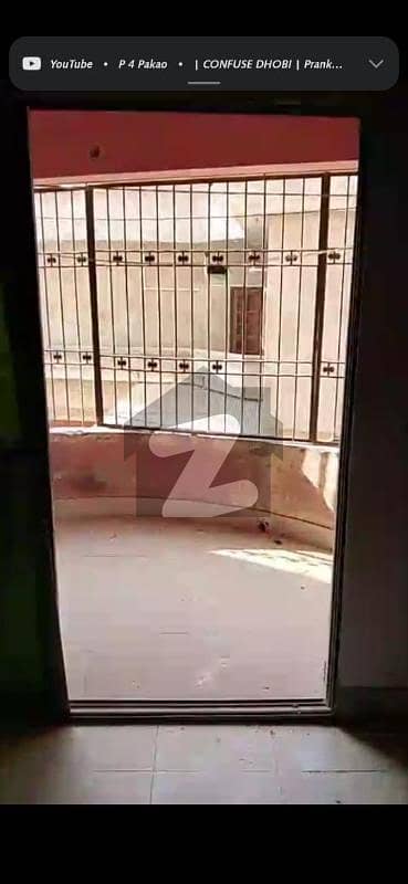 3 Bed DD Corner Flat For Sale Memon Chalet, Citizen Area Above JS Bank