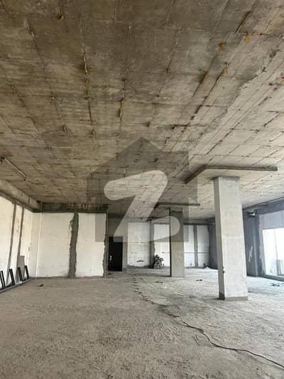 18000 sft Hall for Sale!!