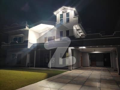 3 Bed Upper Portion For Rent On 1.5 Kanal