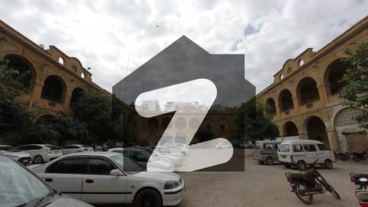 آئی آئی چندڑیگر روڈ کراچی میں 1 مرلہ دفتر 17.28 ہزار میں کرایہ پر دستیاب ہے۔