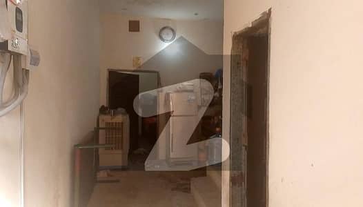 کاہنہ لاہور میں 2 کمروں کا 2 مرلہ مکان 32.5 لاکھ میں برائے فروخت۔