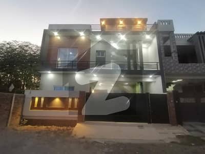 واپڈا ٹاؤن فیز 1 واپڈا ٹاؤن,ملتان میں 4 کمروں کا 5 مرلہ مکان 1.5 کروڑ میں برائے فروخت۔