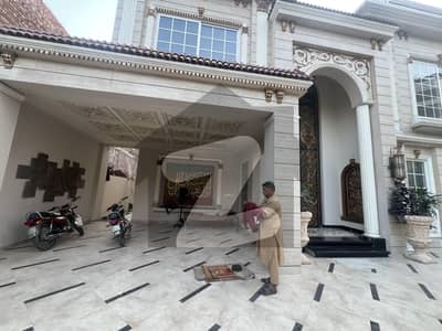 1 Kanal Brand New Luxury Spanish House FACING PARK WITH DIRECT OWNER MEETING FOR SALE IN AIRLINE SOCIETY NEAR TO MAIN BOULEVARD.