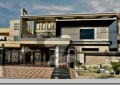 1 Kanal Brand New Luxury Modern Bungalow All Original picture attached With Direct Owner meeting For Sale in Valencia housing Society