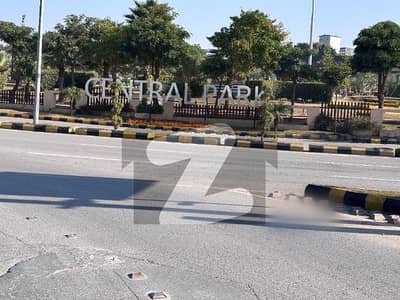 ڈی ایچ اے فیز 2 - سیکٹر ای ڈی ایچ اے ڈیفینس فیز 2,ڈی ایچ اے ڈیفینس,اسلام آباد میں 1 کنال رہائشی پلاٹ 5.25 کروڑ میں برائے فروخت۔