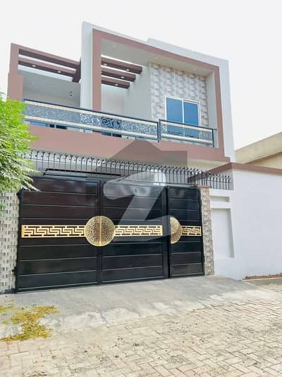 Prime Location House Of 7 Marla Is Available In Contemporary Neighborhood Of Khan Village