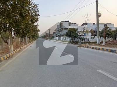 انجنیئرز کوآپریٹو ہاؤسنگ - بلاک جی انجنیئرز کوآپریٹو ہاؤسنگ,ڈی ۔ 18,اسلام آباد میں 1 کنال رہائشی پلاٹ 95.0 لاکھ میں برائے فروخت۔