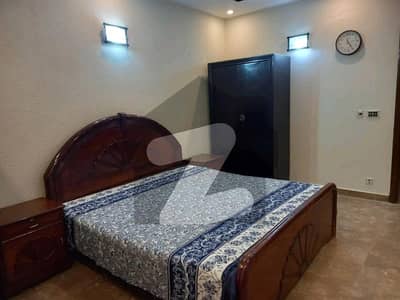 ڈی ایچ اے فیز 6 - بلاک ایچ فیز 6,ڈیفنس (ڈی ایچ اے),لاہور میں 1 کمرے کا 1 کنال کمرہ 40.0 ہزار میں کرایہ پر دستیاب ہے۔