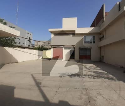 قائداعظم انڈسٹریل اسٹیٹ لاہور میں 4 کمروں کا 1 کنال فیکٹری 5.0 لاکھ میں کرایہ پر دستیاب ہے۔