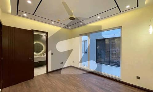 Ideal House In Johar Town Available For Rs. 47500000