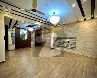 1 Kanal House Is Available For sale