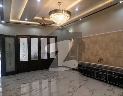 1 Kanal House In Only Rs. 116000000