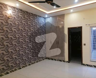 Johar Town House Sized 5 Marla Is Available