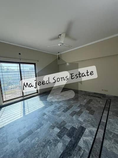 واپڈا ٹاؤن فیز 1 واپڈا ٹاؤن,لاہور میں 3 کمروں کا 1 کنال بالائی پورشن 90.0 ہزار میں کرایہ پر دستیاب ہے۔