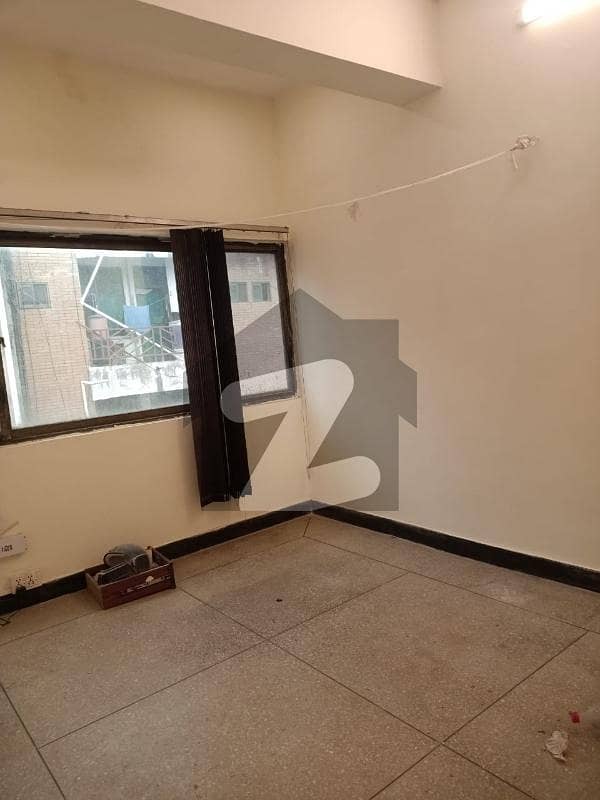 جی ۔ 9 اسلام آباد میں 3 کمروں کا 10 مرلہ بالائی پورشن 1.15 لاکھ میں کرایہ پر دستیاب ہے۔ جی ۔ 9 اسلام آباد میں 3 کمروں کا 10 مرلہ بالائی پورشن 1.15 لاکھ میں کرایہ پر دستیاب ہے۔