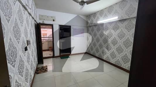 In Clifton - Block 2 Of Karachi, A 1200 Square Feet Flat Is Available
