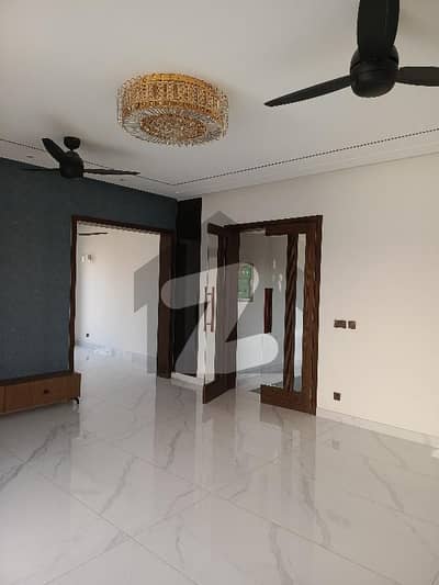 22-Marla,s Basement House For Rent