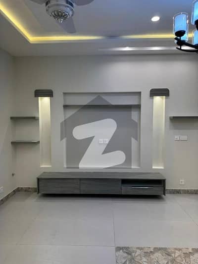 Brand Luxury Uper portion For Rent