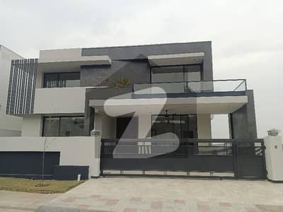 ڈی ایچ اے فیز 5 - سیکٹر ڈی ڈی ایچ اے ڈیفینس فیز 5,ڈی ایچ اے ڈیفینس,اسلام آباد میں 5 کمروں کا 1 کنال مکان 10.8 کروڑ میں برائے فروخت۔