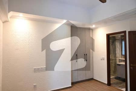 Sukh Chayn 2 Bed Appartment For Rent