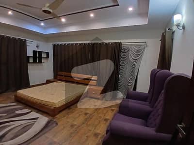 1 Master Bed Fully Furnished Jacuzzi Bath In Dha Phase 5 Hot Location Near Park Masjid Ideal Job Holder Male/ Female