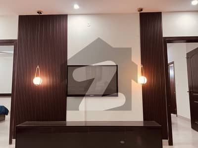 18 West Luxury Furnished 2 Bedroom Apartment For Sale