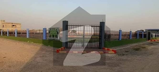 240 Yards Available For Sale / Karachi Bar 25A / East & West Open Plot
